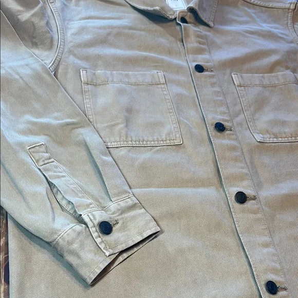 GAP Men's Utility Overshirt - Picture 4 of 8